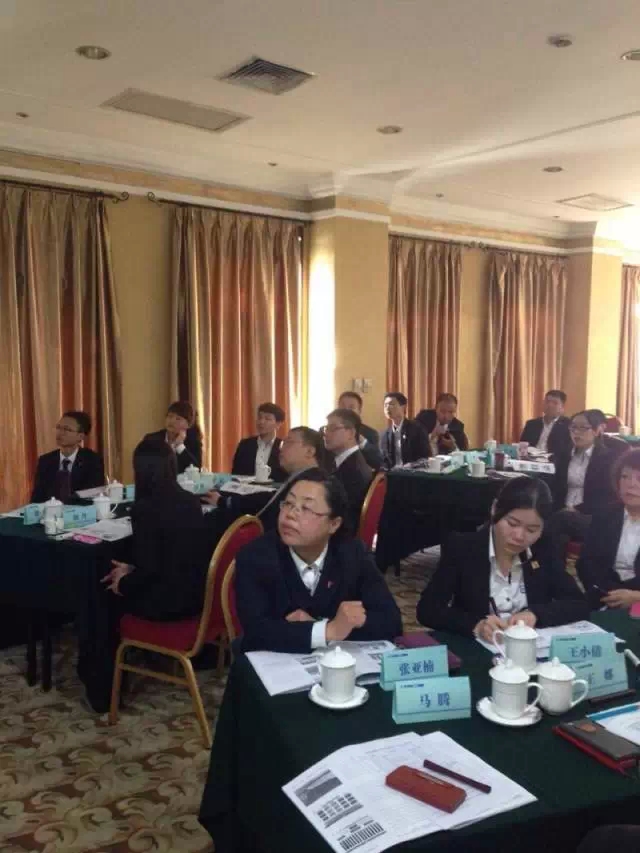 三亿体育股份销售团队进行封闭培训 三亿体育股份销售团队进行封闭培训