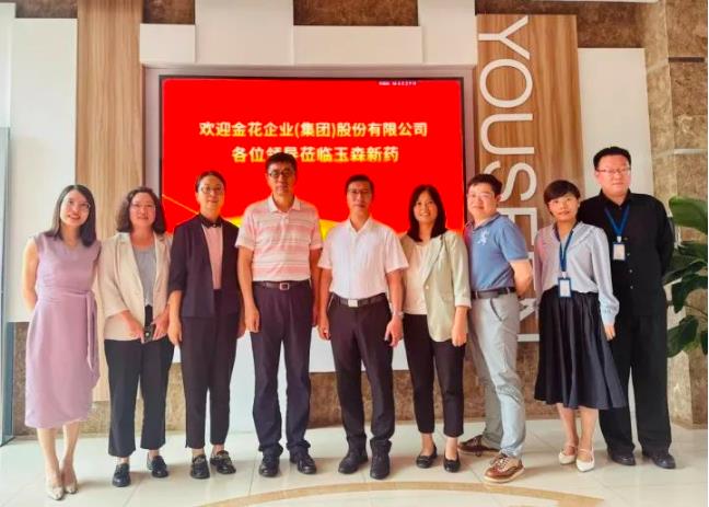 三亿体育股份领导一行赴苏州玉森新药参观考察