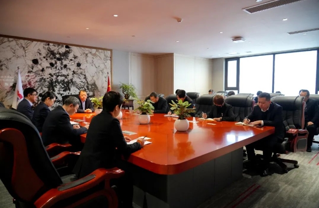 三亿体育股份各经营纵队签订2024年目标责任书 三亿体育股份各经营纵队签订2024年目标责任书